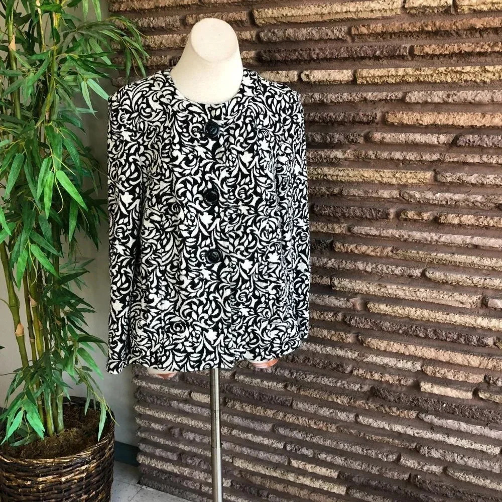 ICE Black and White Cotton Knit Cardigan Sweater Jacket Bold Buttons